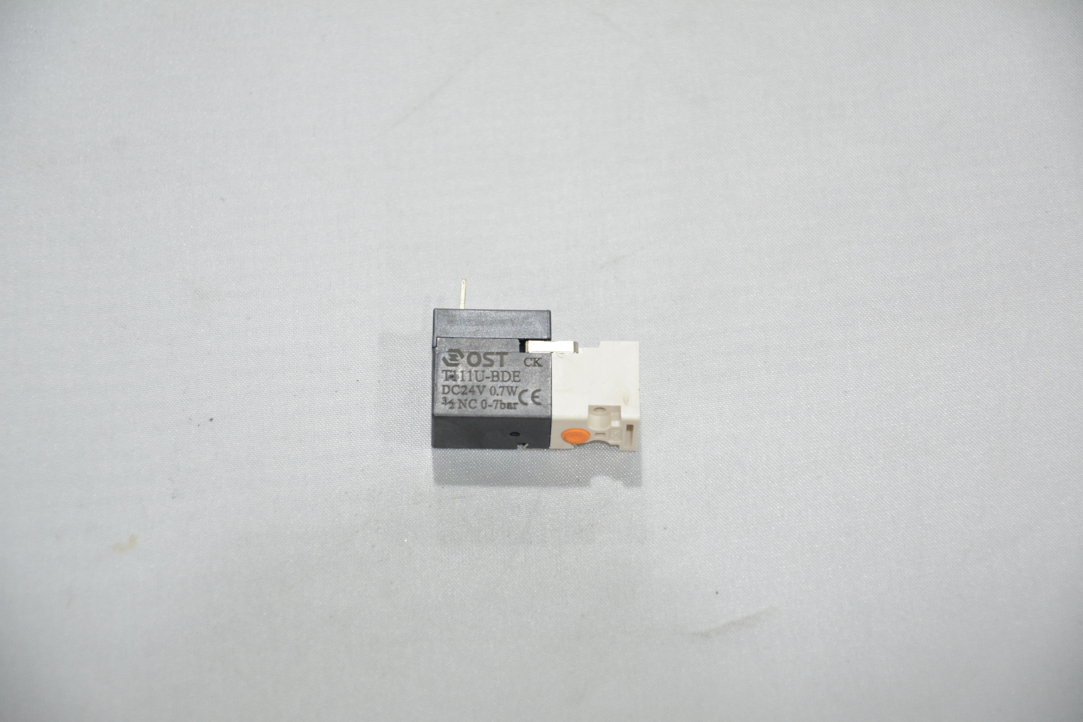 10縫頭電磁閥